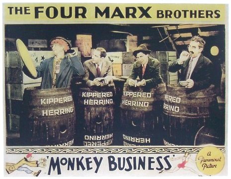 Monkey Business - Quattro Folli In Alto Mare [1931]
